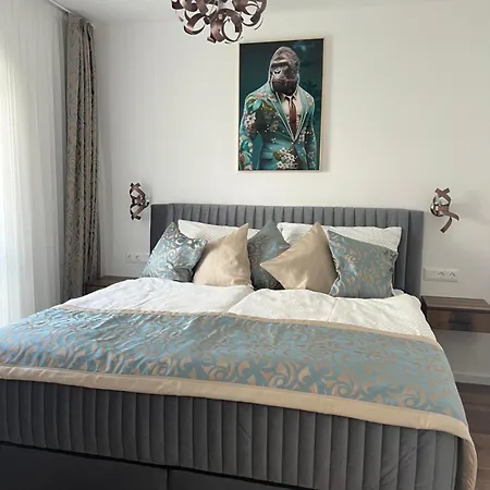 Apartment Bauhaus Dream Deluxe F